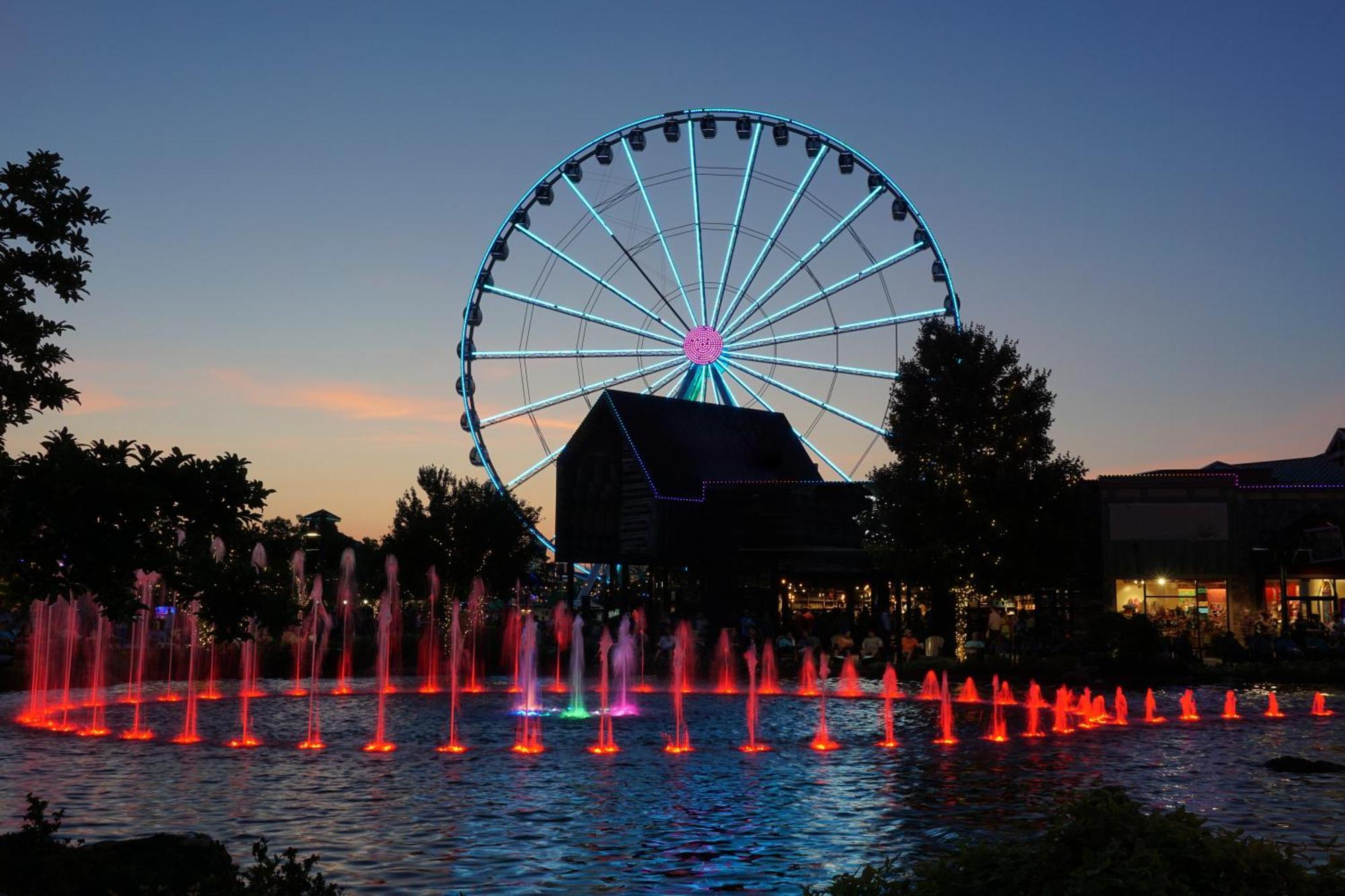 Majestic Splash- 8 Bedroom, Indoor Pool, Hot Tub, 1089 Free Tickets Each Paid Day, Dollywood Sevierville Kültér fotó