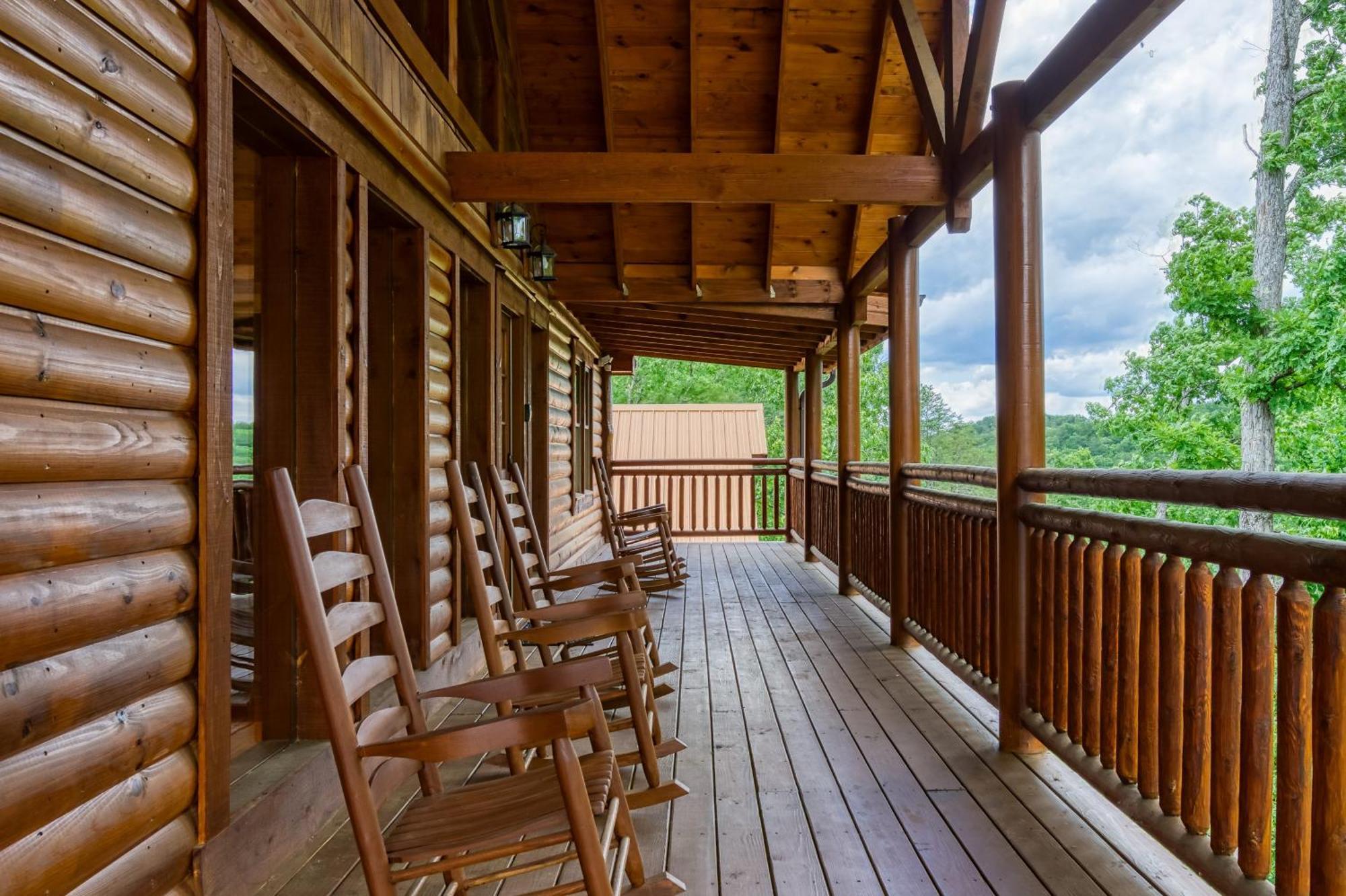 Majestic Splash- 8 Bedroom, Indoor Pool, Hot Tub, 1089 Free Tickets Each Paid Day, Dollywood Sevierville Kültér fotó
