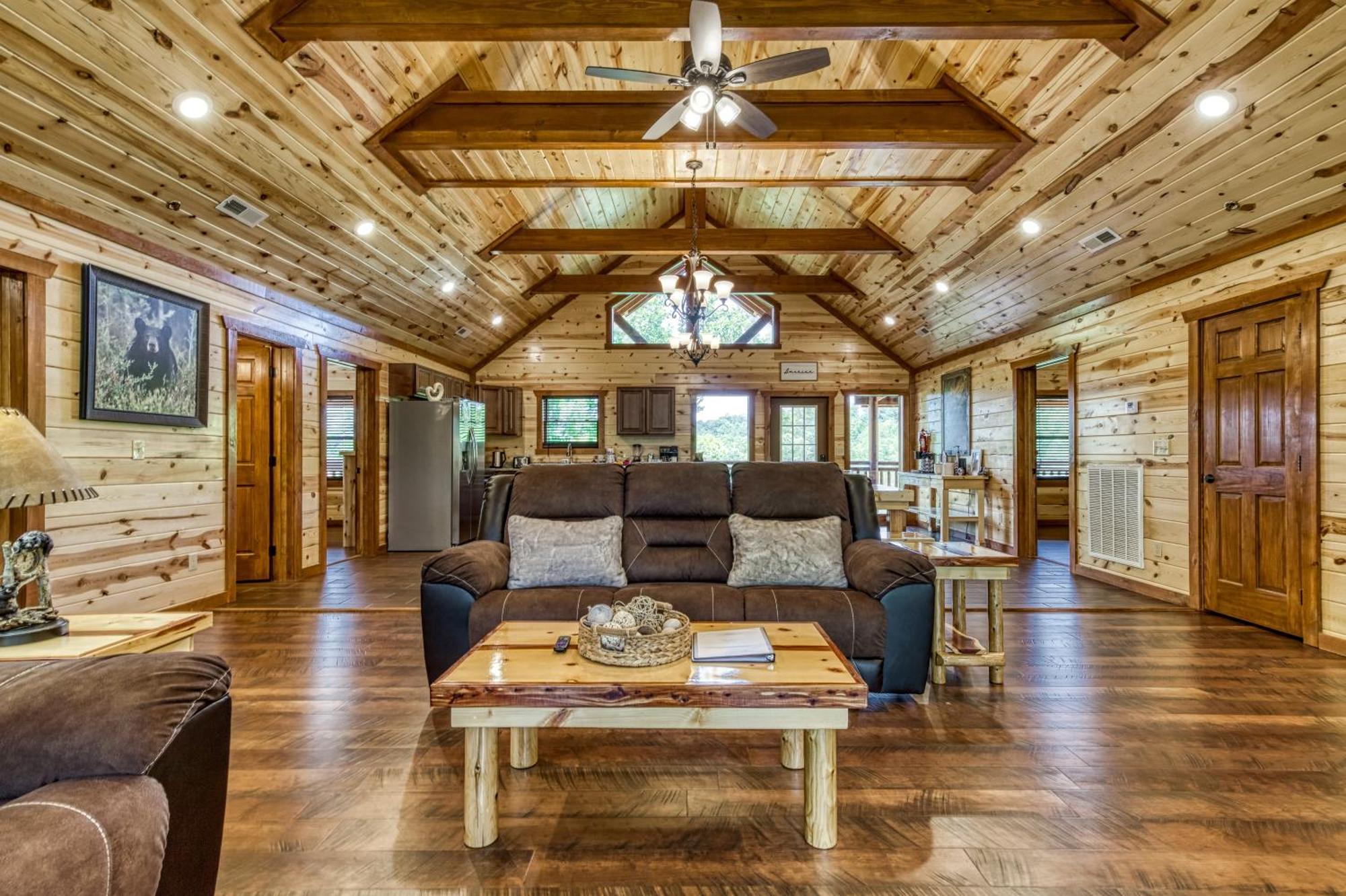 Majestic Splash- 8 Bedroom, Indoor Pool, Hot Tub, 1089 Free Tickets Each Paid Day, Dollywood Sevierville Kültér fotó