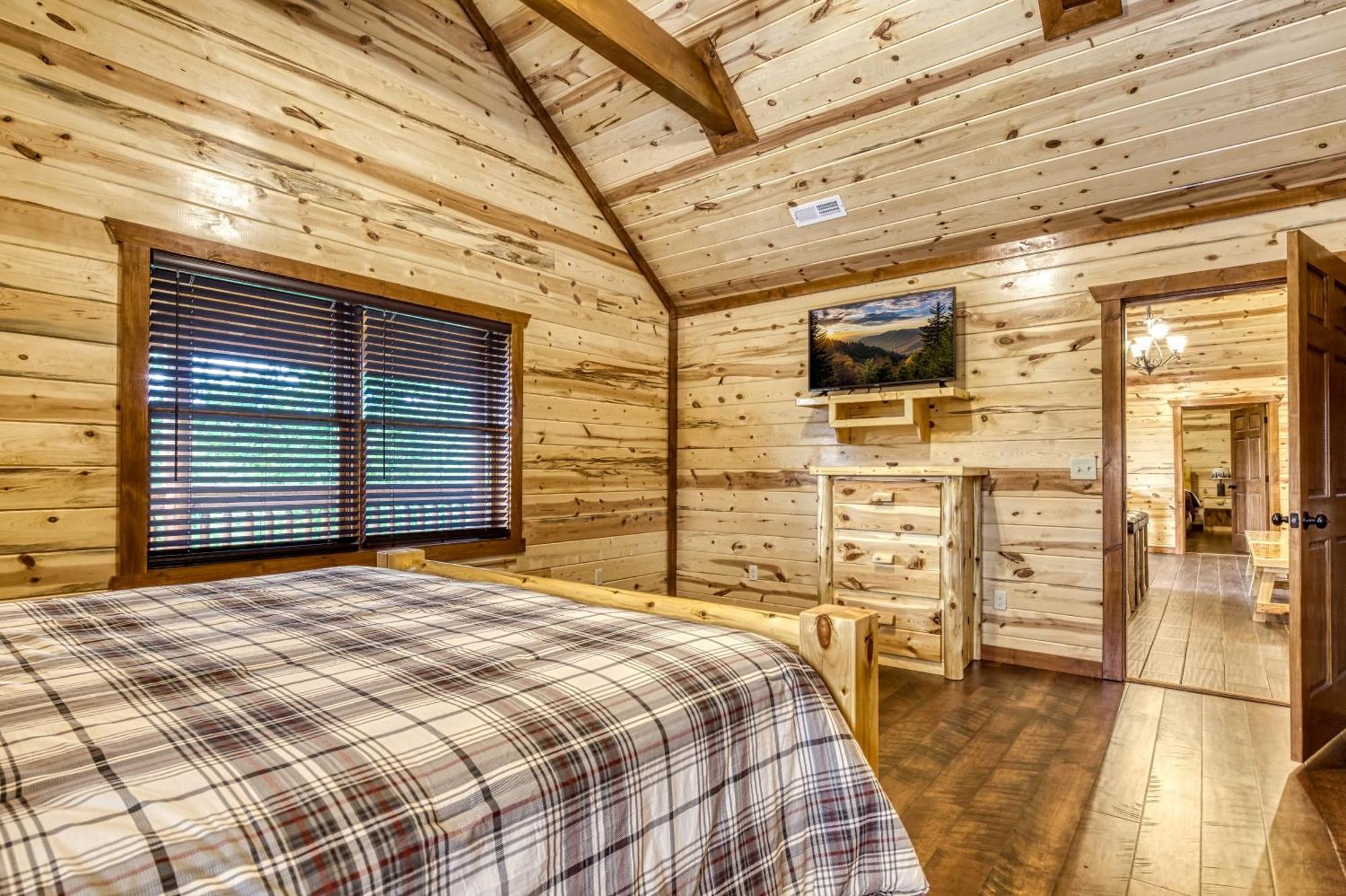 Majestic Splash- 8 Bedroom, Indoor Pool, Hot Tub, 1089 Free Tickets Each Paid Day, Dollywood Sevierville Kültér fotó
